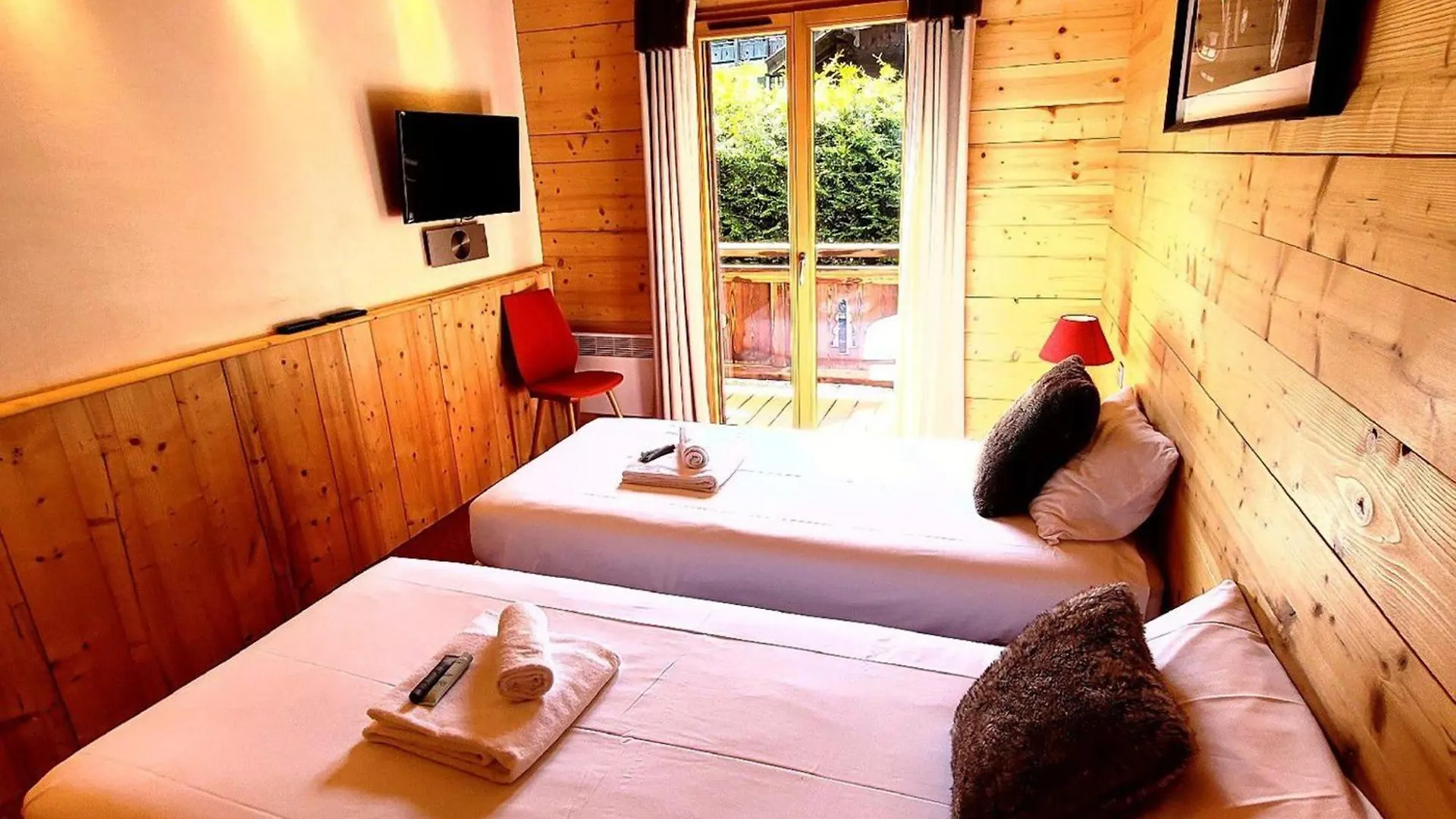 Apartamento Duplex Lumineux Avec Terrasse Et Balcon, Proche Centre Et Pistes, Parking, Wifi - Fr-1-598-71 Les Gets